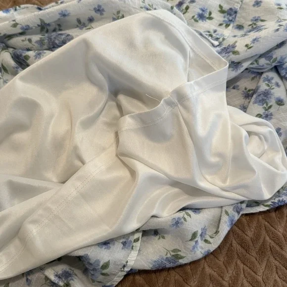 Indigo Rose Womens XL Floral Dress Lined Midi White Blue Cottagecore Fairycore - Picture 9 of 10